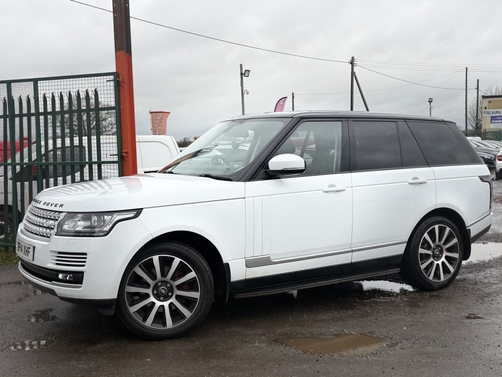 View LAND ROVER RANGE ROVER 3.0 TD V6 Vogue