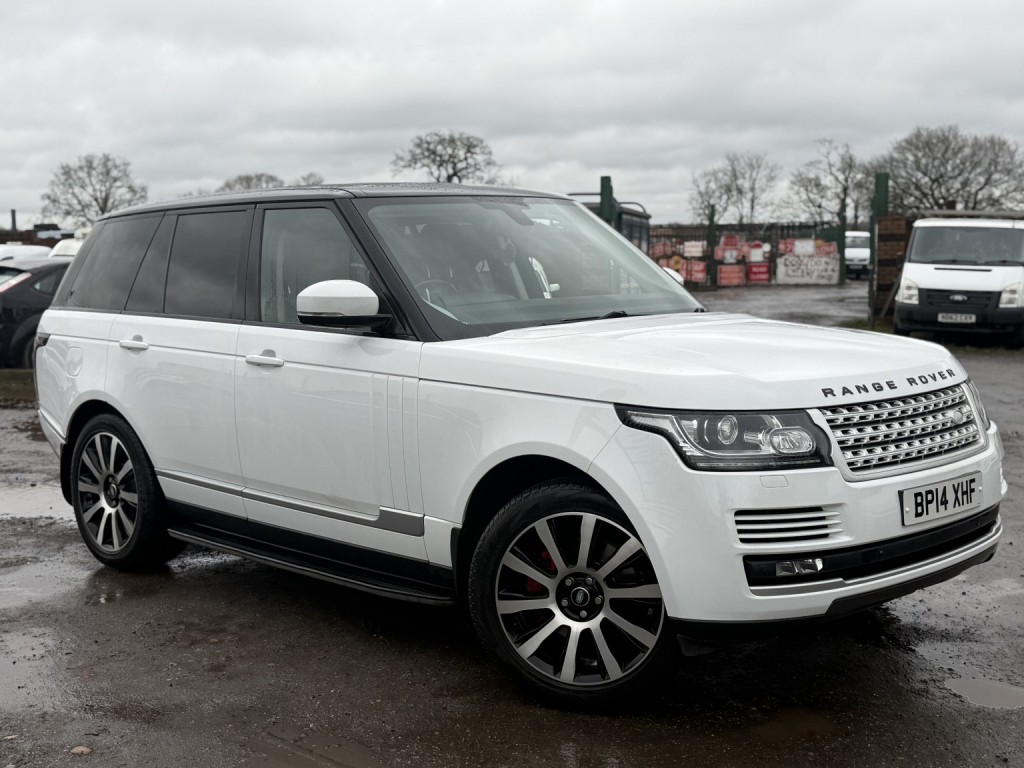 View LAND ROVER RANGE ROVER 3.0 TD V6 Vogue