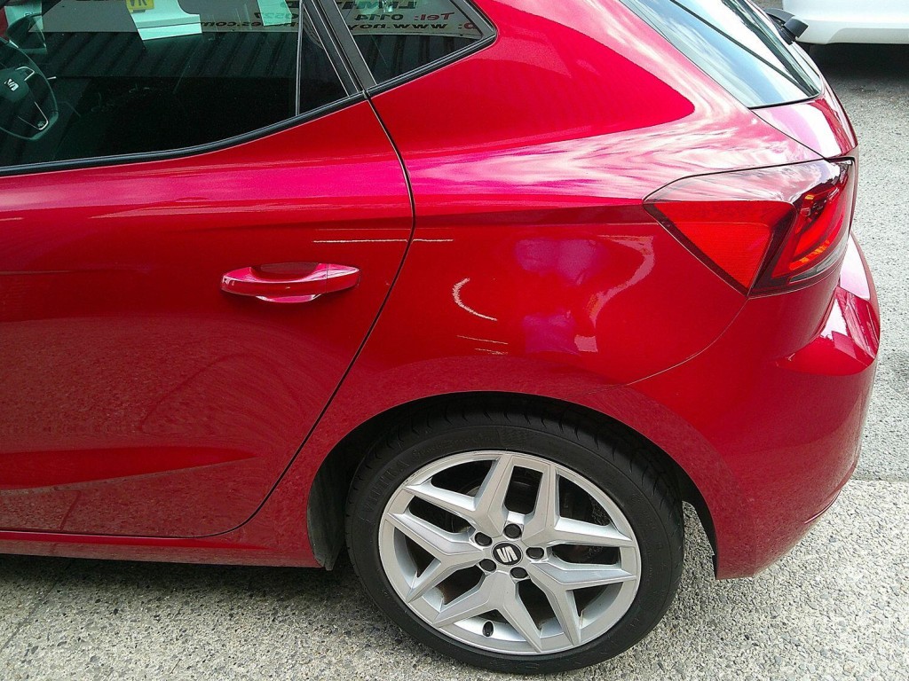 SEAT IBIZA