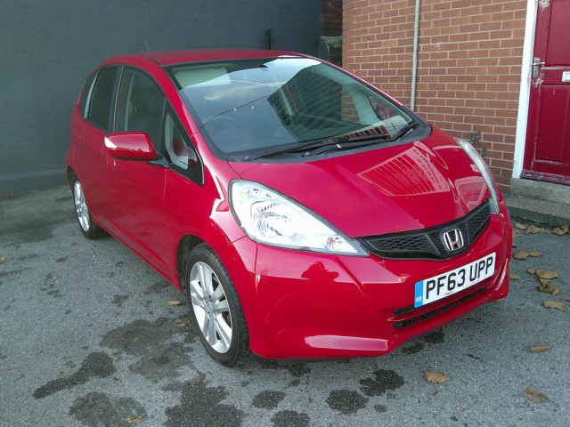 HONDA JAZZ 1.4 i-VTEC ES Plus