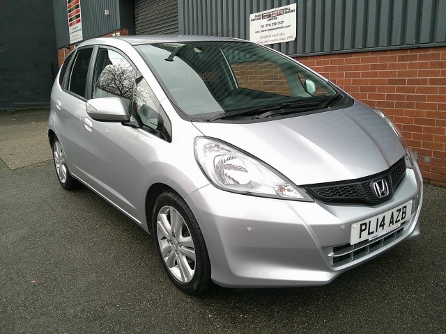 HONDA JAZZ 1.4 i-VTEC ES Plus