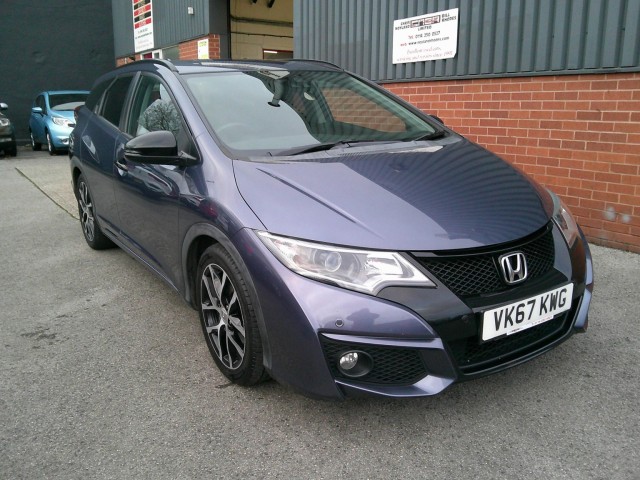 HONDA CIVIC 1.8 i-VTEC Sport