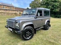LAND ROVER DEFENDER 90