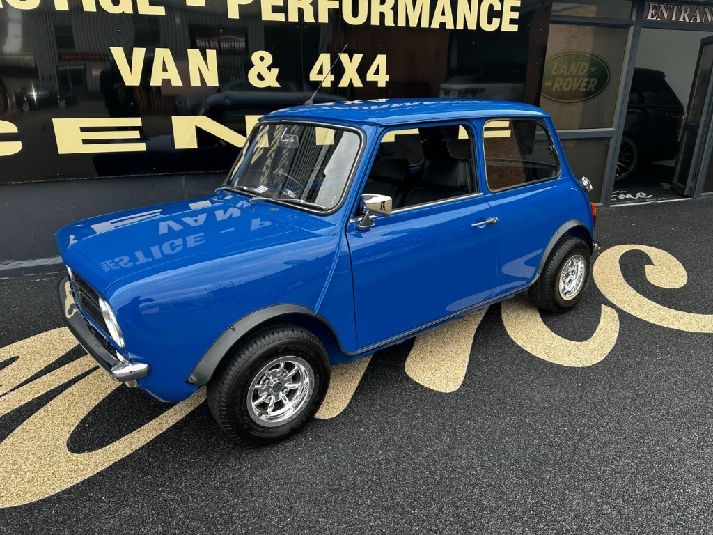 LEYLAND MINI