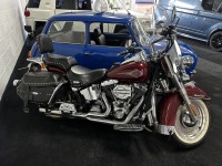 HARLEY-DAVIDSON Softail