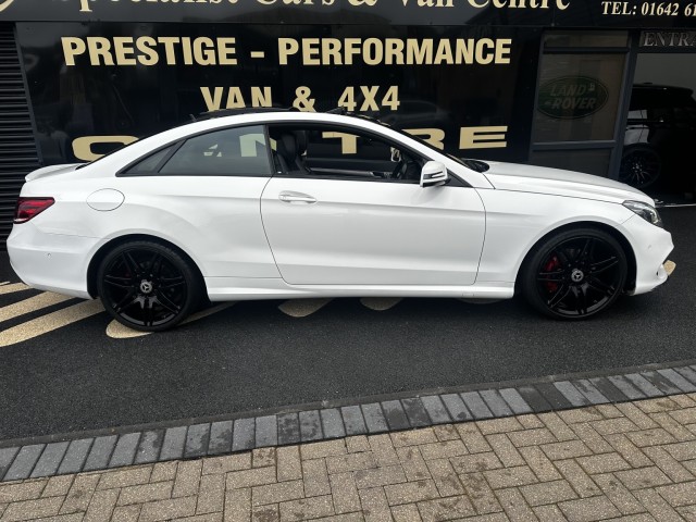 MERCEDES-BENZ E CLASS