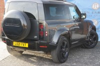 LAND ROVER DEFENDER 90
