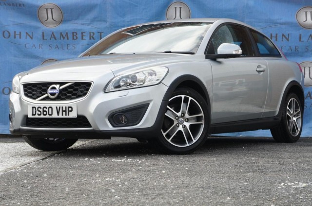 VOLVO C30