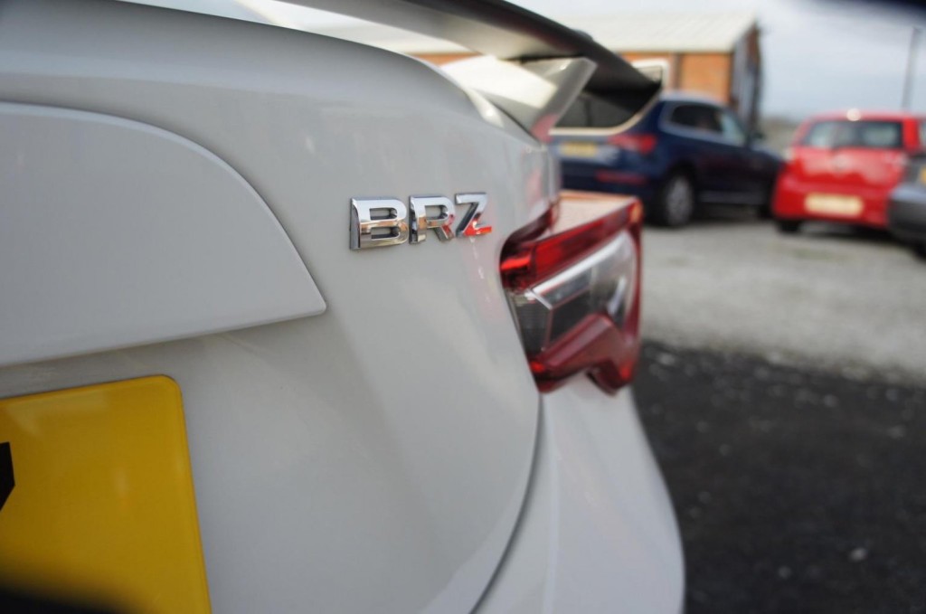 SUBARU BRZ