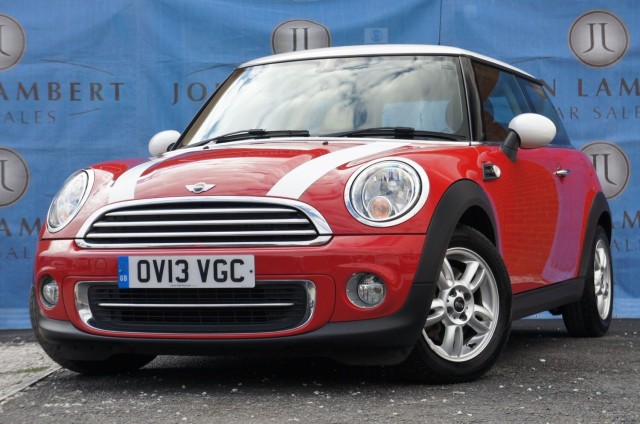 MINI HATCH