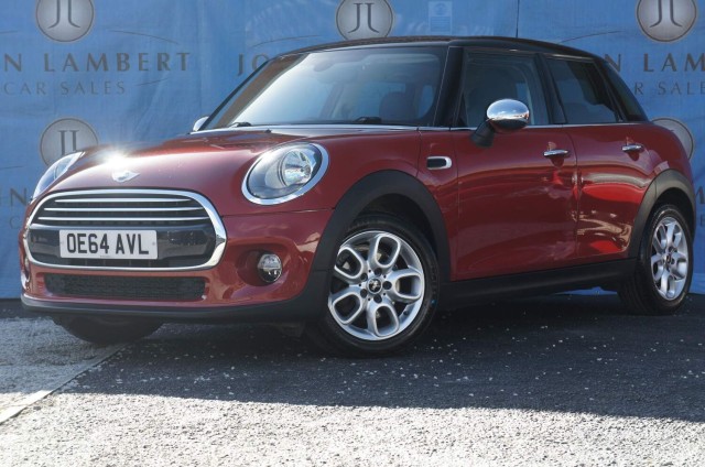MINI HATCH