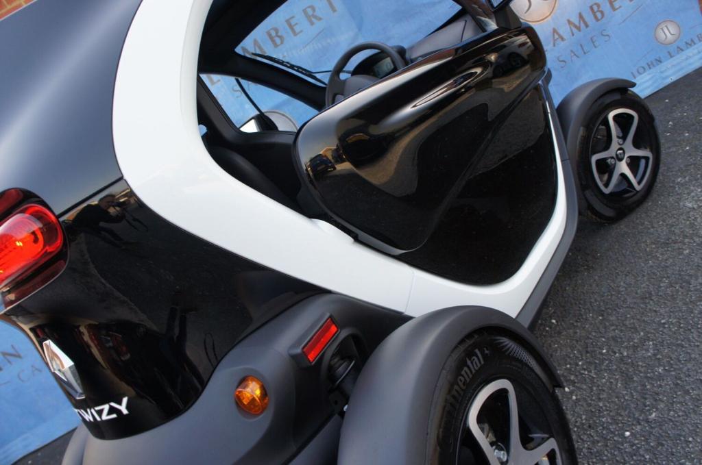 RENAULT TWIZY