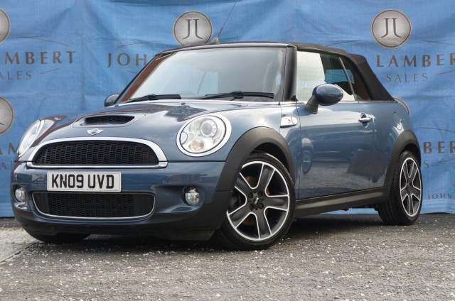 MINI CONVERTIBLE
