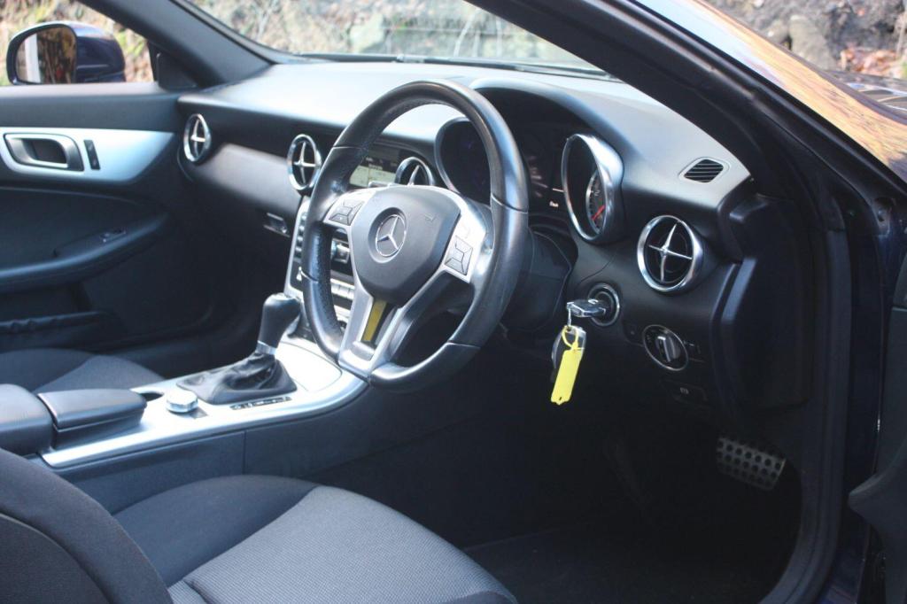 MERCEDES-BENZ SLK