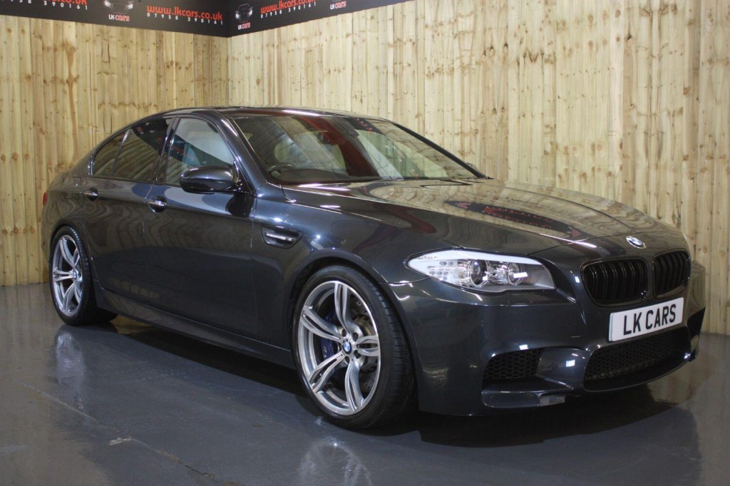 View BMW M5 4.4 M5 Saloon