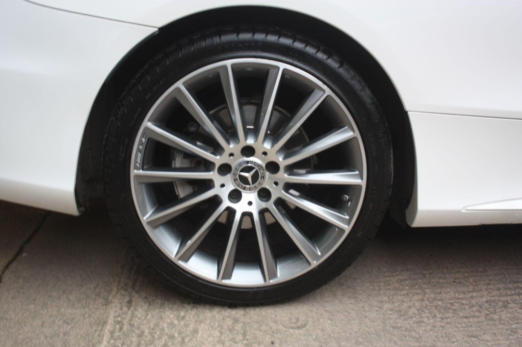 MERCEDES-BENZ C CLASS