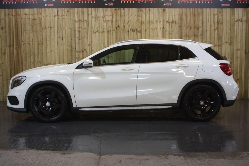 MERCEDES-BENZ GLA CLASS