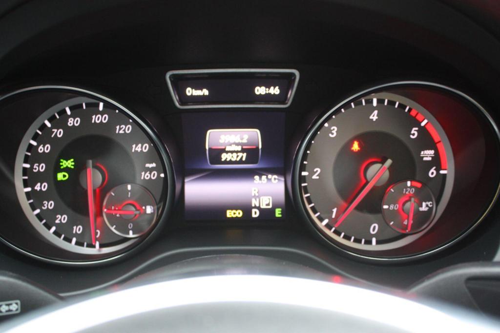 MERCEDES-BENZ GLA CLASS