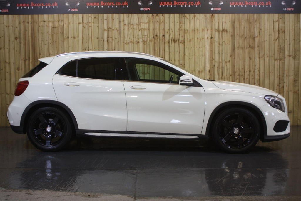 MERCEDES-BENZ GLA CLASS