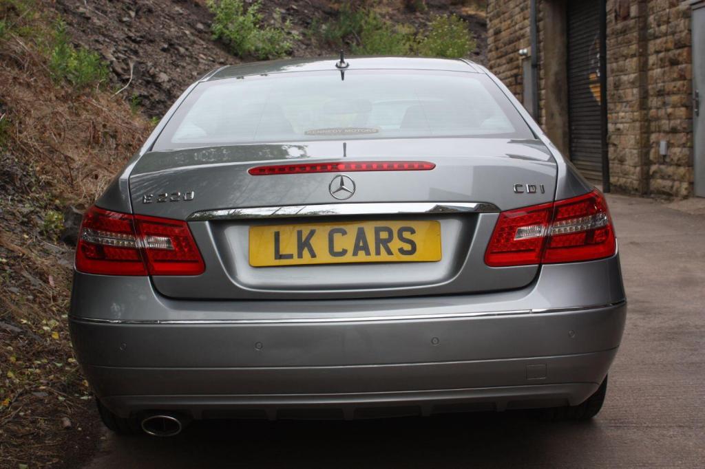 MERCEDES-BENZ E CLASS