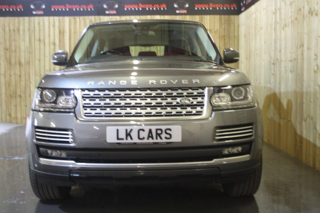 View LAND ROVER RANGE ROVER 4.4 SD V8 Vogue SE
