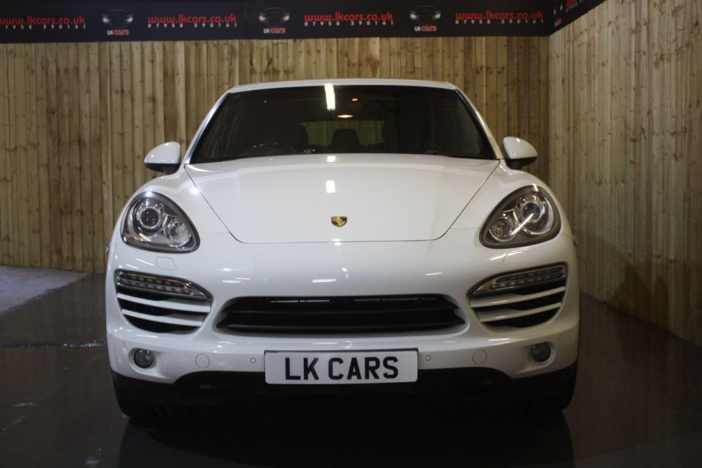 View PORSCHE CAYENNE 3.0 TD V6