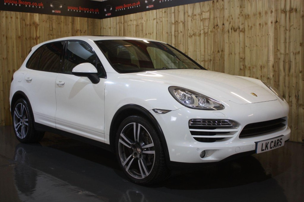 View PORSCHE CAYENNE 3.0 TD V6