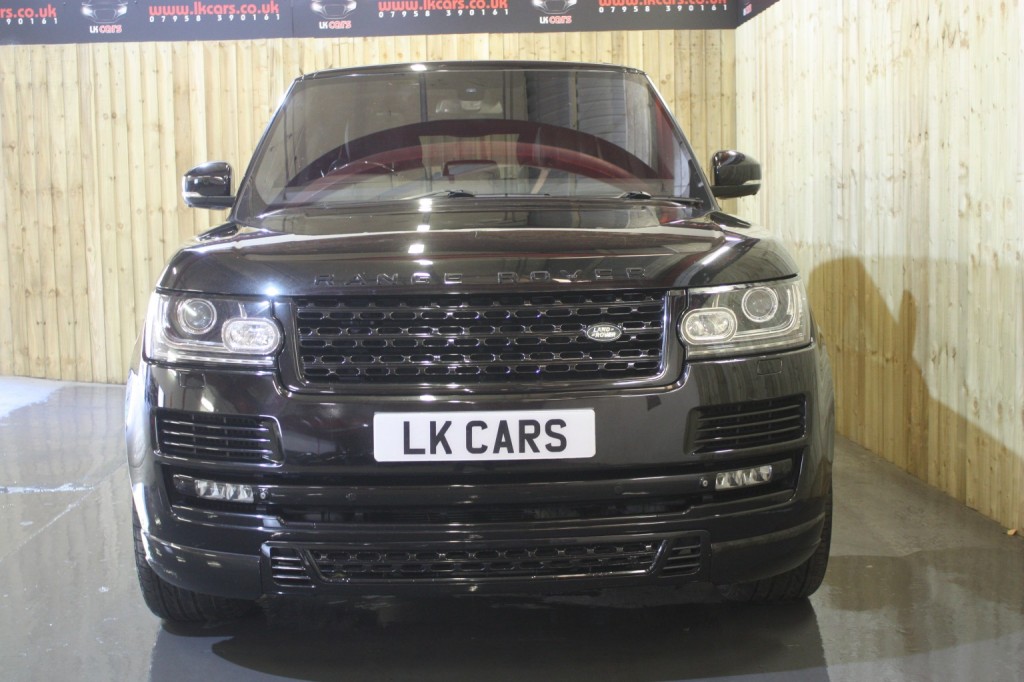 View LAND ROVER RANGE ROVER 4.4 SD V8 Autobiography Black
