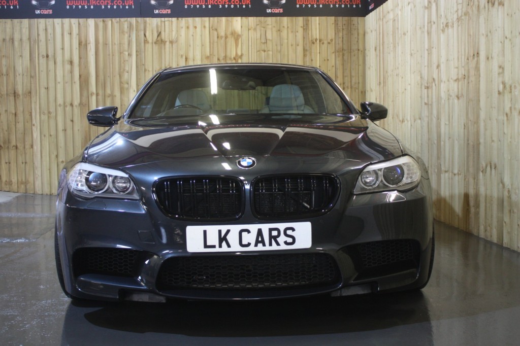 View BMW M5 4.4 M5 Saloon