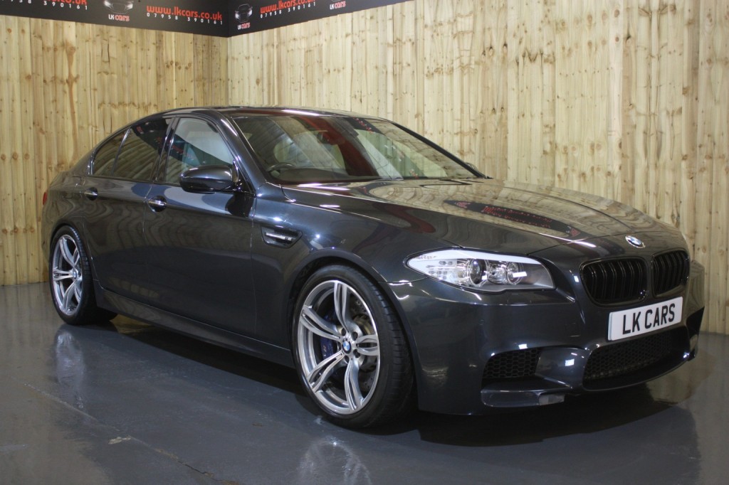View BMW M5 4.4 M5 Saloon