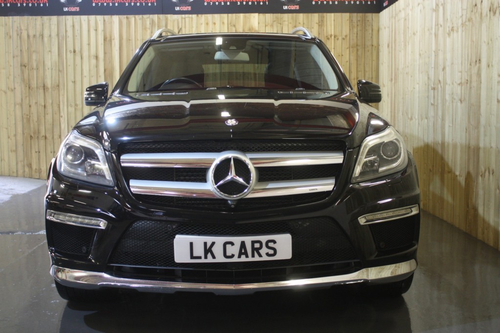 View MERCEDES-BENZ GL CLASS 3.0 GL350 V6 BlueTEC AMG Sport