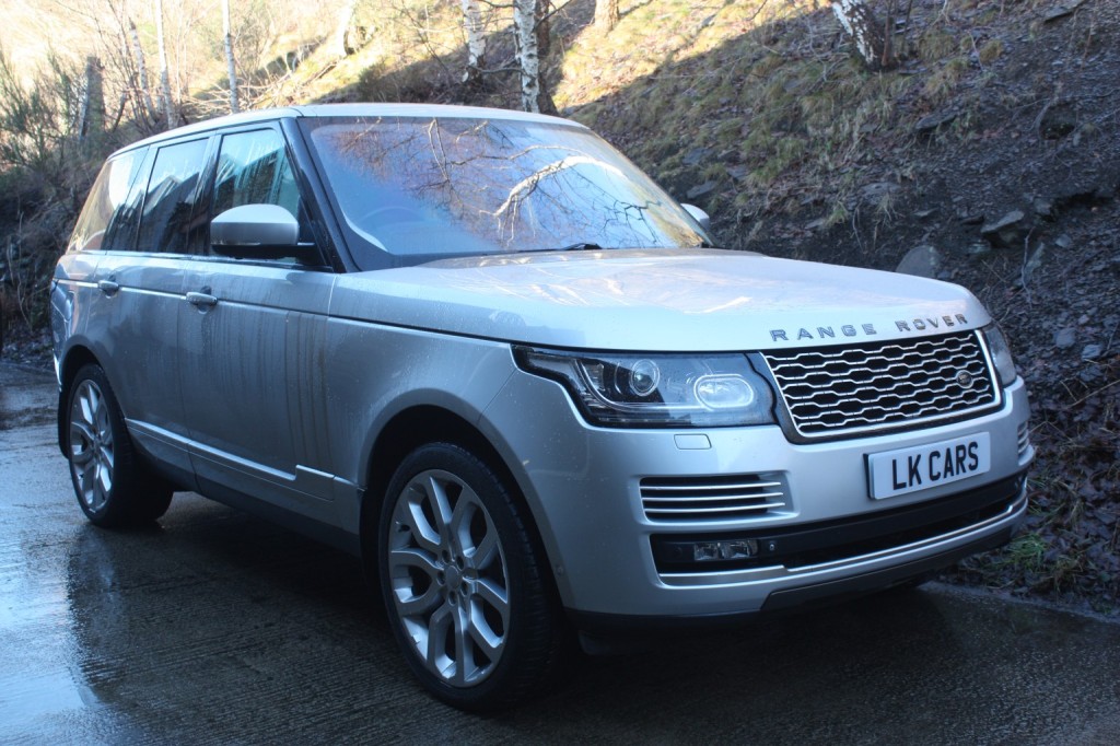 View LAND ROVER RANGE ROVER 4.4 SD V8 Vogue SE