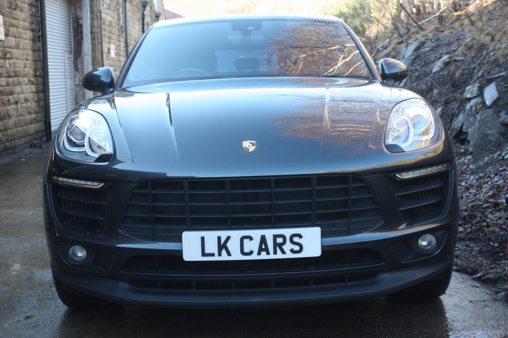 View PORSCHE MACAN 3.0 V6 S