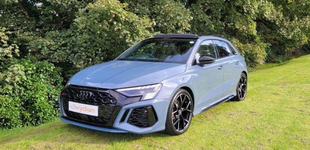 AUDI RS3