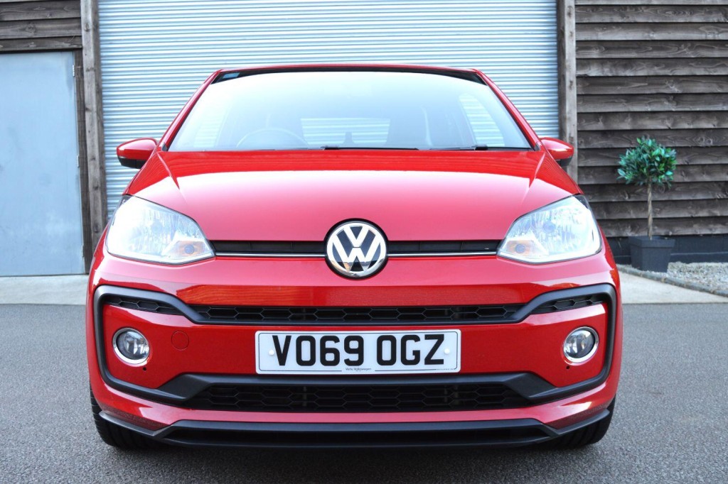 VOLKSWAGEN UP