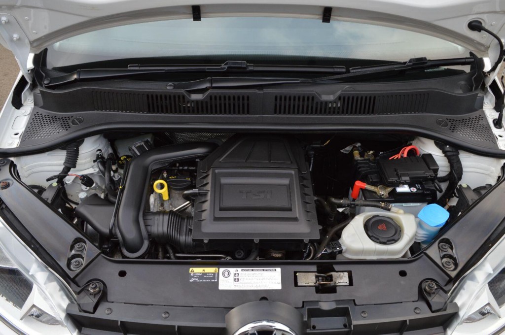 VOLKSWAGEN UP