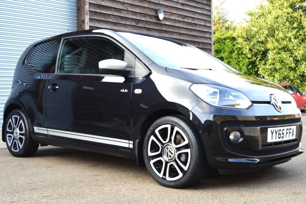 View VOLKSWAGEN UP 1.0 MPI 75 CLUB UP 3 DOOR