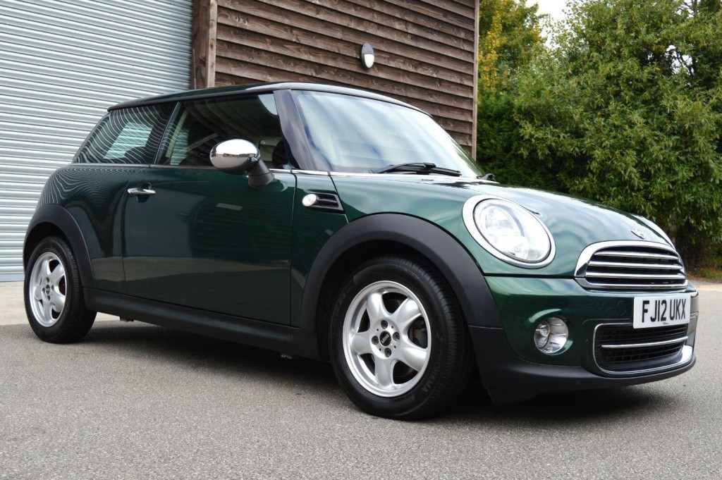 View MINI HATCH One 1.6 steptronic auto 3 door