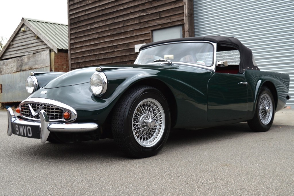 View DAIMLER SP250 DART 2 DOOR CONVERTIBLE