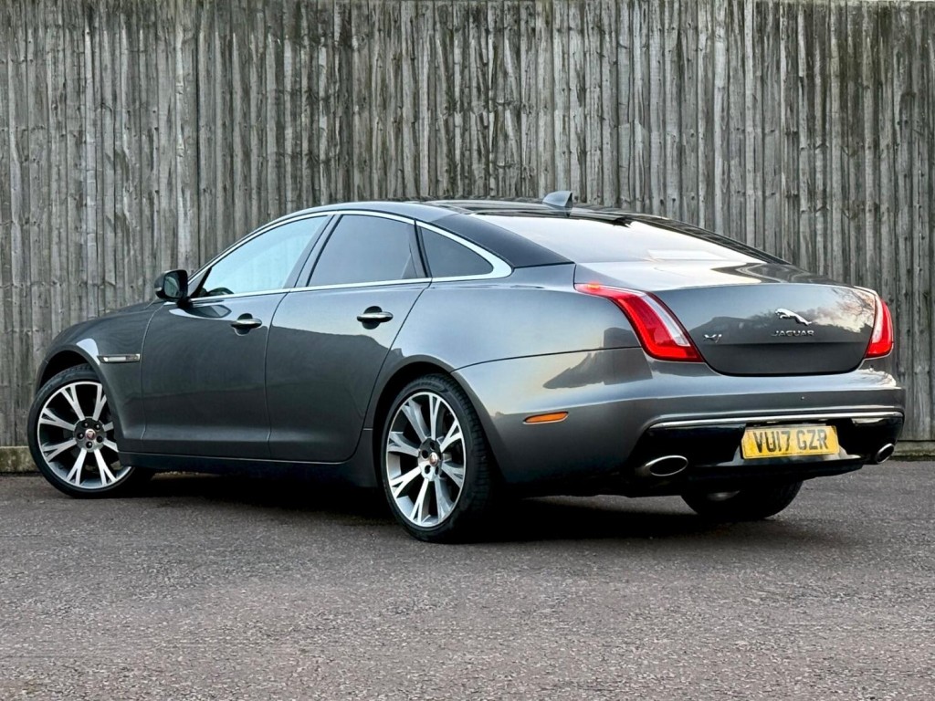 JAGUAR XJ
