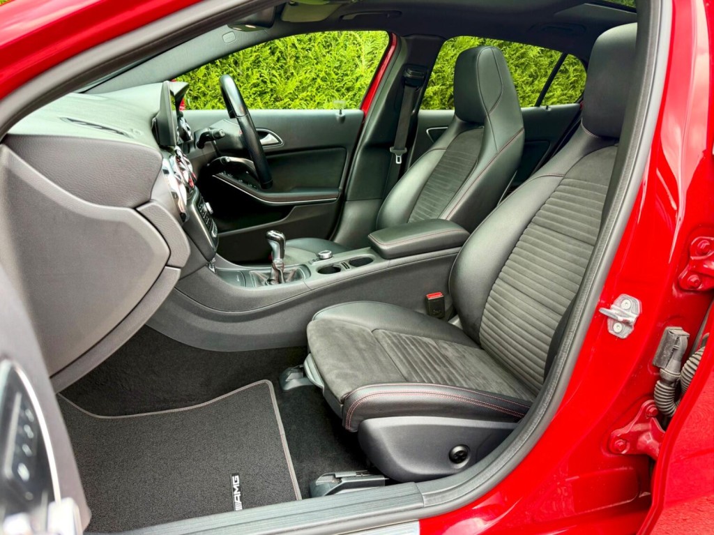 MERCEDES-BENZ GLA CLASS