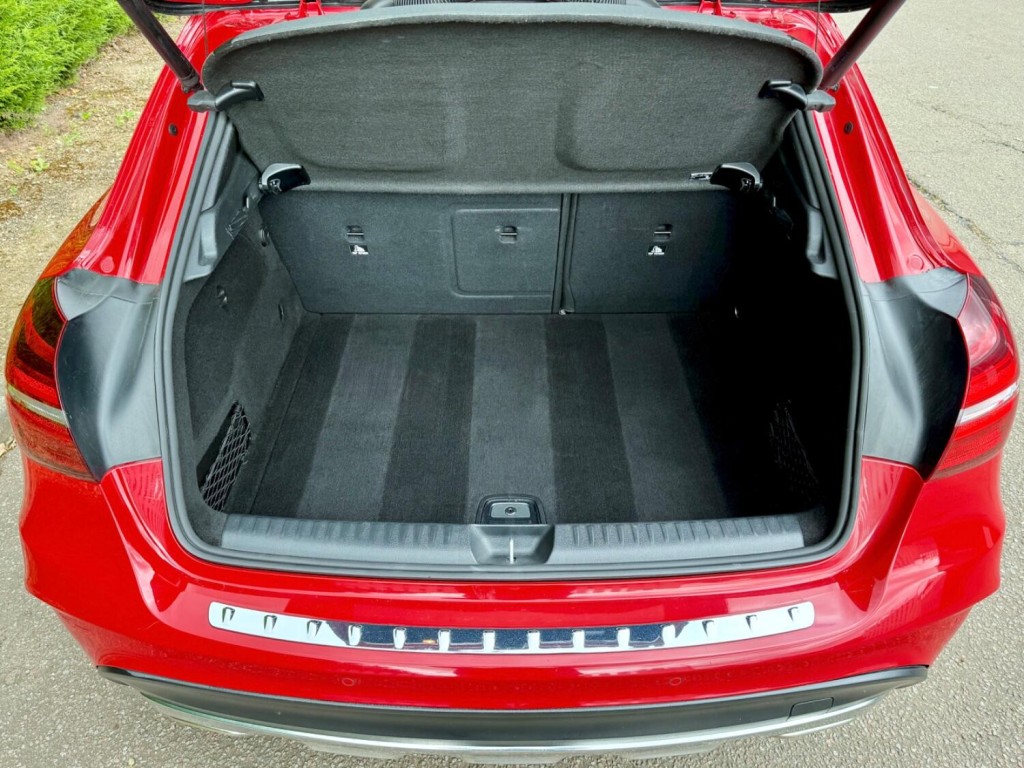 MERCEDES-BENZ GLA CLASS