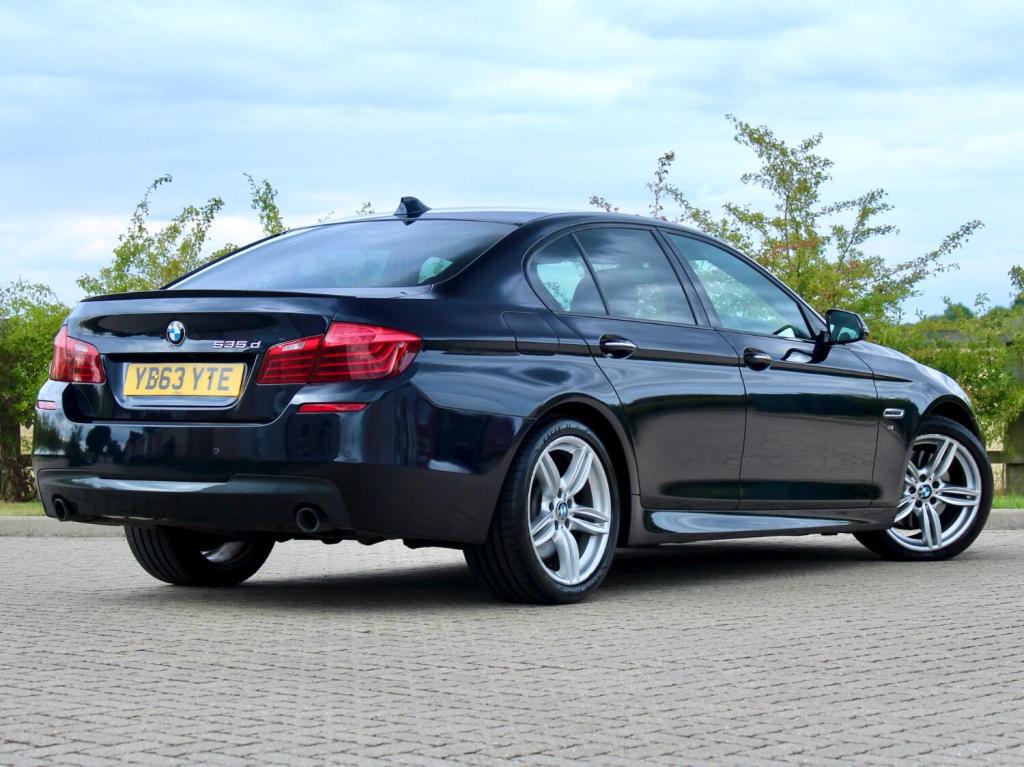 BMW 5 SERIES