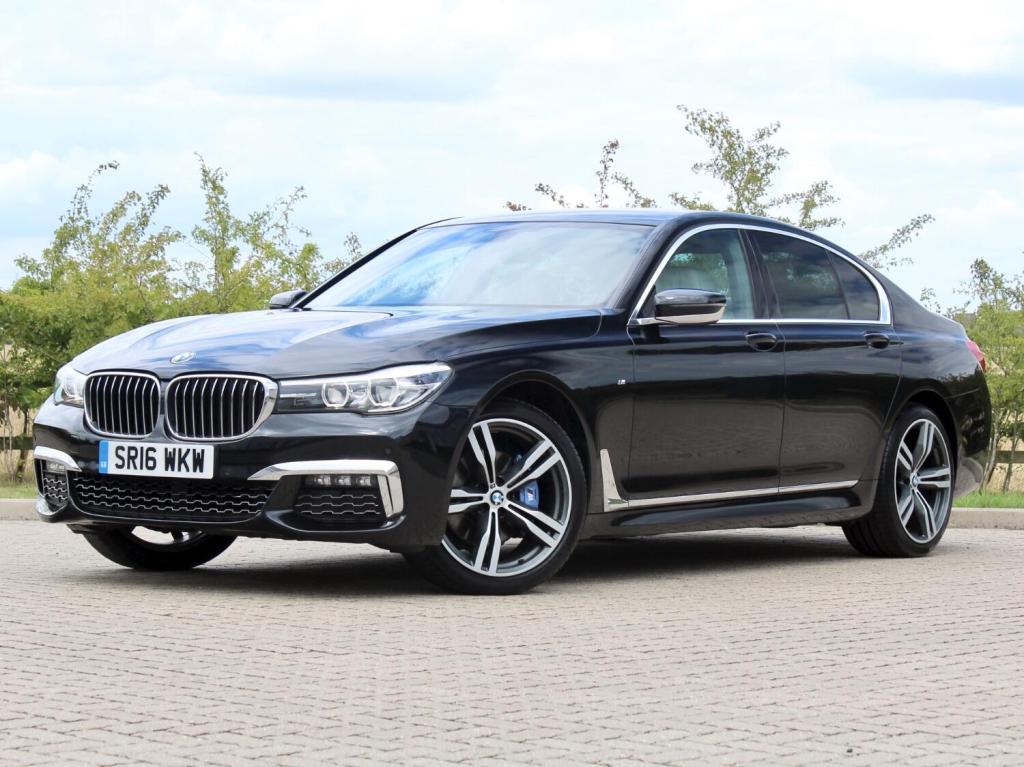 BMW 7 SERIES