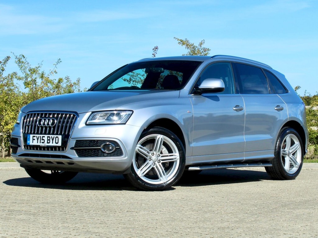 AUDI Q5