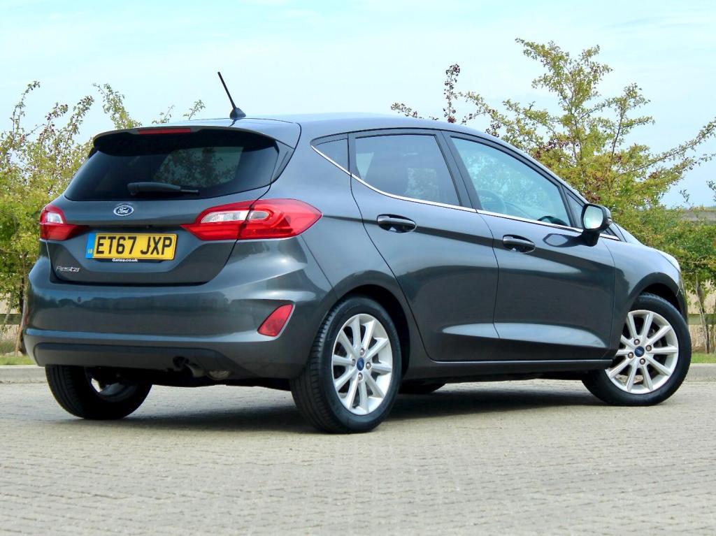 FORD FIESTA