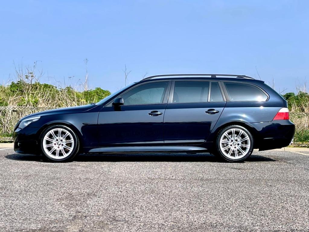 BMW 5 SERIES