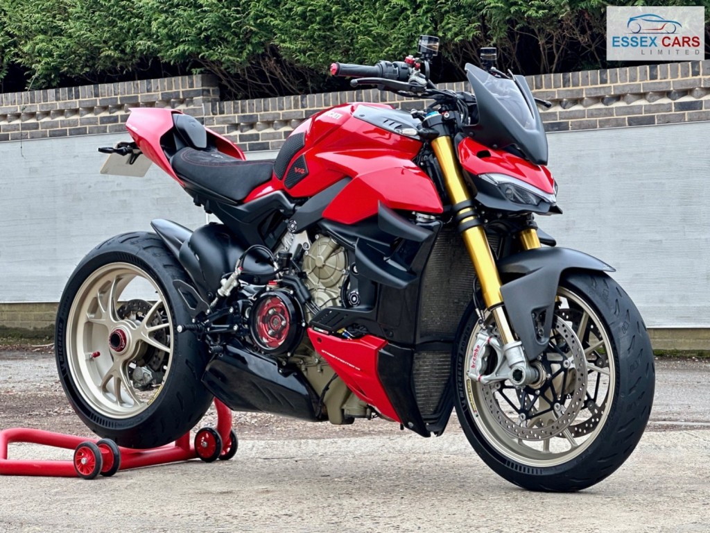 DUCATI STREETFIGHTER V4S