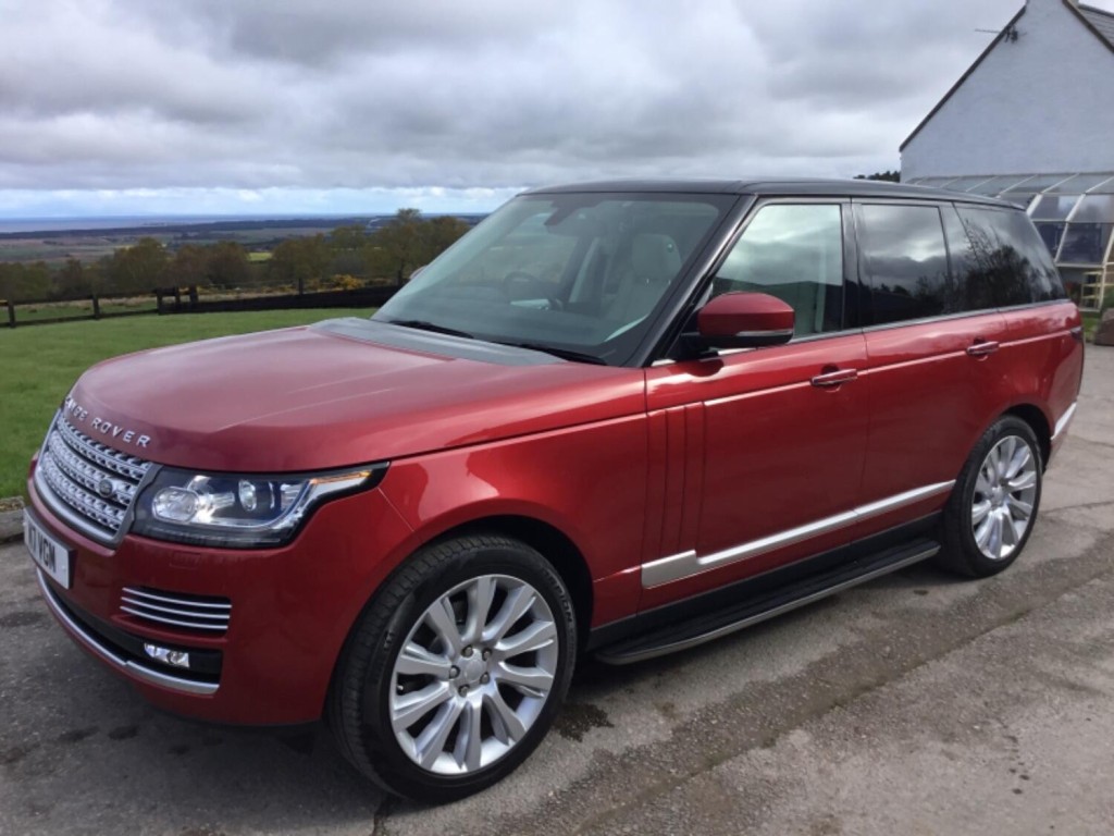 View LAND ROVER RANGE ROVER 3.0ltr TD V6 Auto Vogue SE 4WD 254ps
