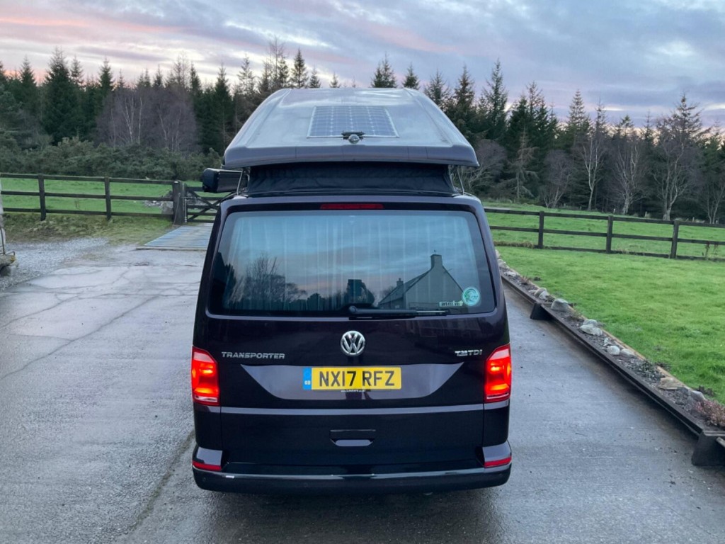 VOLKSWAGEN TRANSPORTER